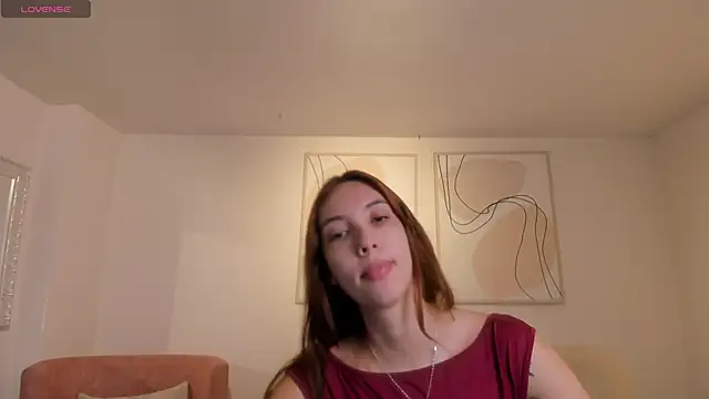 Snapshot of AnaisNin chatting on 06.10.26 AnaisNin online show from 06.10.26