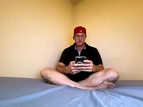 Snapshot of KrixKross chatting on 12.08.24 KrixKross online show from 12.08.24