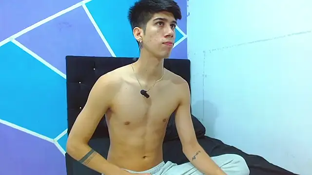 Snapshot of jhony-sex chatting on 12.19.24 jhony-sex online show from 12.19.24