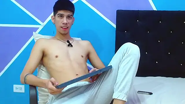 Snapshot of jhony-sex chatting on 01.10.25 jhony-sex online show from 01.10.25