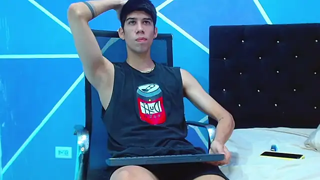 Snapshot of jhony-sex chatting on 03.08.25 jhony-sex online show from 03.08.25