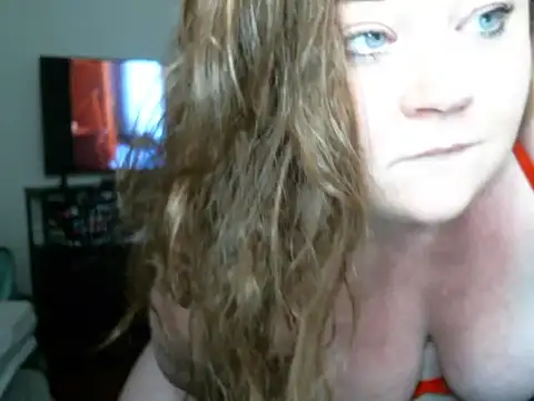 Snapshot of alishababy5678 chatting on 04.17.26 alishababy5678 online show from 04.17.26