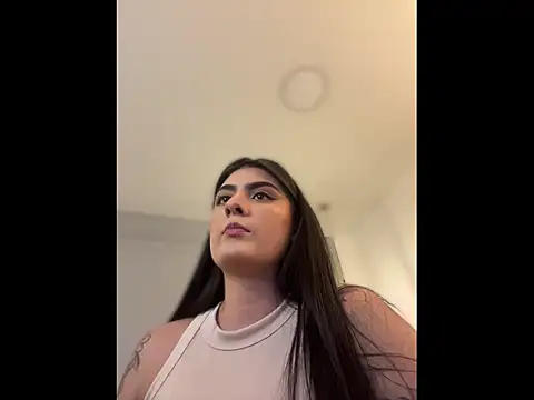 Snapshot of IrisBaker chatting on 05.19.26 IrisBaker online show from 05.19.26