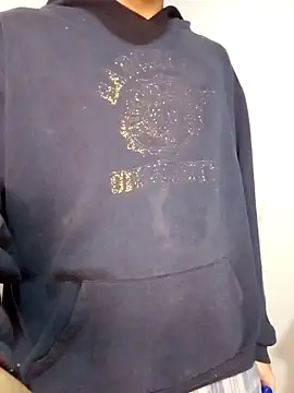 Snapshot of Mrdetonador chatting on 10.02.25 Mrdetonador online show from 10.02.25