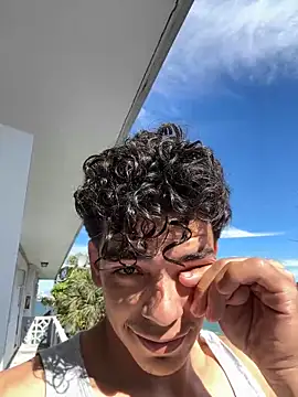 MrDareLover online show from 03.21.25