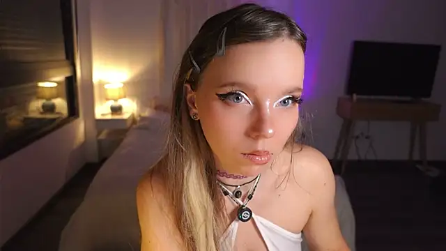 Ayra Lust online show from 06.04.26