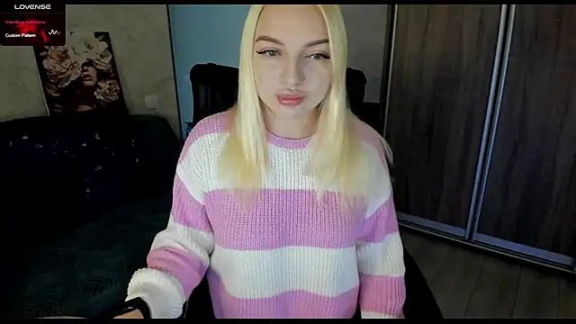 Stella  Cox online show from 11.14.25