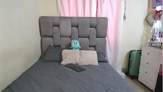 emilyaboott online show from 02.07.25