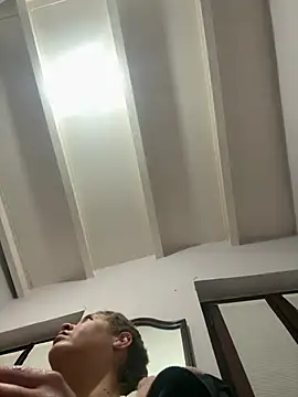 Snapshot of andreinitahg chatting on 01.21.25 andreinitahg online show from 01.21.25