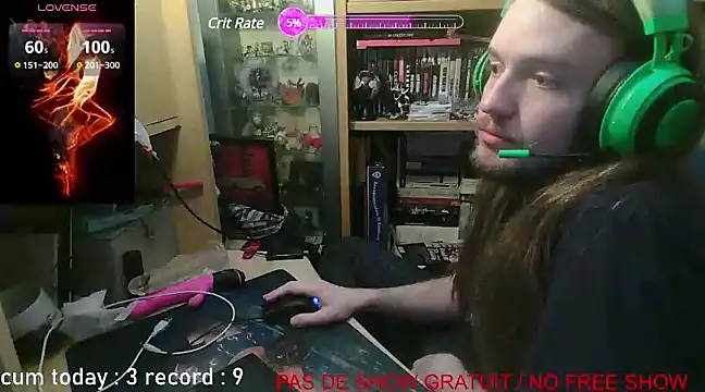 nicolasdumand21 online show from 12.13.24