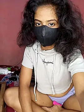 Snapshot of nadeeshakodituwakku chatting on 02.07.25 nadeeshakodituwakku online show from 02.07.25