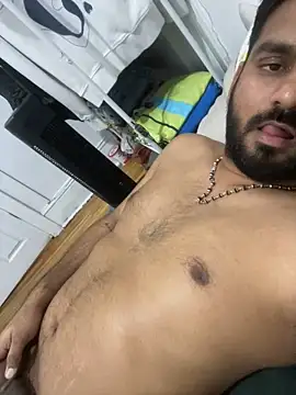 Snapshot of hard_dick011 chatting on 02.21.25 hard dick011 online show from 02.21.25