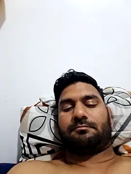 Snapshot of hard_dick011 chatting on 09.23.25 hard dick011 online show from 09.23.25