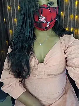 Snapshot of Tanvi-patil chatting on 02.19.25 Tanvi-patil online show from 02.19.25