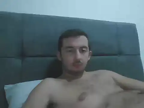 laynufff online show from 10.17.25