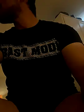 FumesClouds online show from 11.08.25