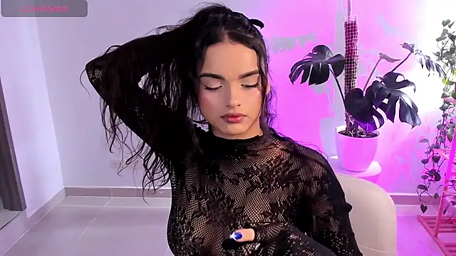 rossth1 online show from 04.16.26