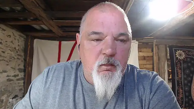 Snapshot of Newfiesausage1972 chatting on 07.20.26 Newfiesausage1972 online show from 07.20.26