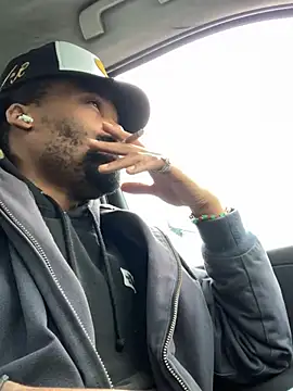 1BeautyN1Beast online show from 12.09.24