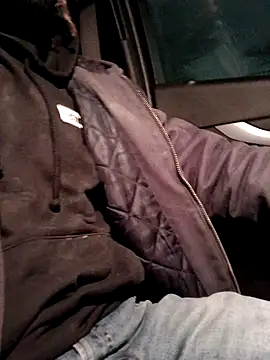 1BeautyN1Beast online show from 02.19.25