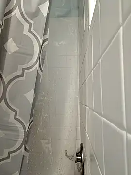 1BeautyN1Beast online show from 03.05.25