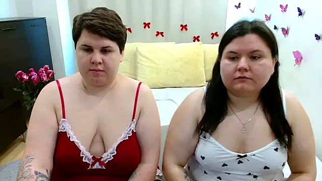 BeckyAndHellen online show from 10.13.25