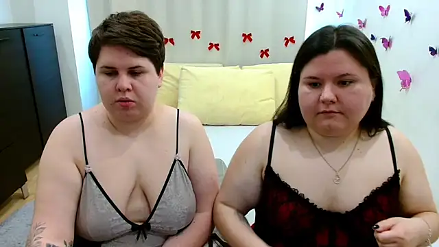 BeckyAndHellen online show from 10.15.25