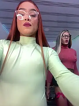 Snapshot of big_girl21cm chatting on 02.01.26 big girl21cm online show from 02.01.26