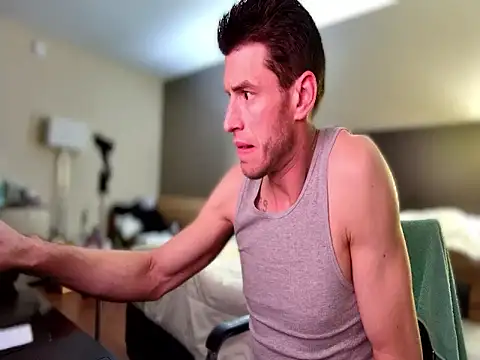 Snapshot of savageconfidence chatting on 11.18.25 savageconfidence online show from 11.18.25