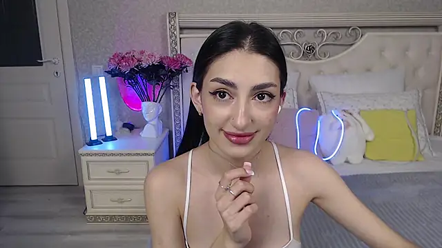 Lina Robbins online show from 02.16.26