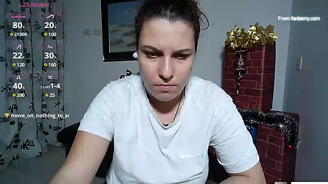 Snapshot of alexia_87 chatting on 12.28.24 alexia 87 online show from 12.28.24