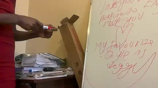 Snapshot of SexyAudreyFuck chatting on 03.09.25 SexyAudreyFuck online show from 03.09.25