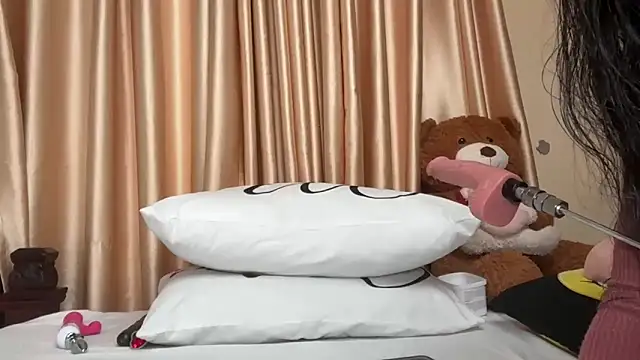 Snapshot of SexyAudreyFuck chatting on 09.29.25 SexyAudreyFuck online show from 09.29.25