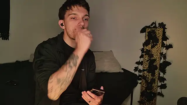 JackDesFeux online show from 10.09.25