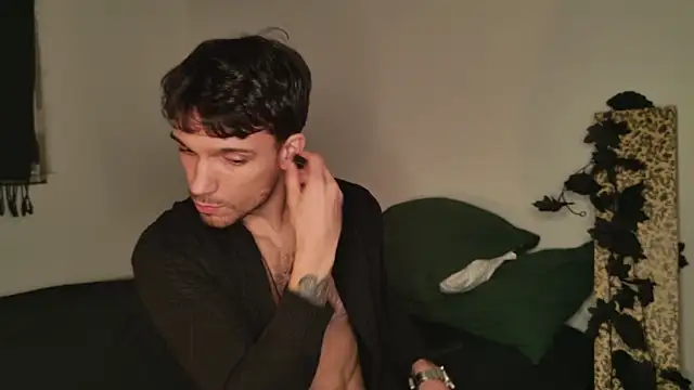 JackDesFeux online show from 11.07.25