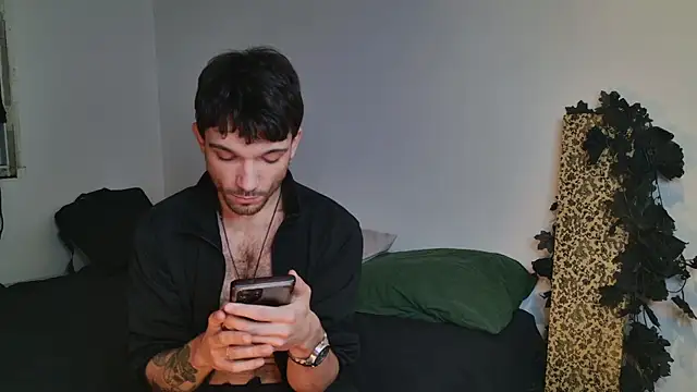 JackDesFeux online show from 11.26.25