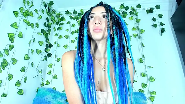 SaturnooStonee online show from 12.30.24