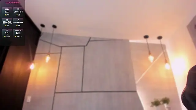 Snapshot of danii_hill_ chatting on 01.13.25 danii hill online show from 01.13.25