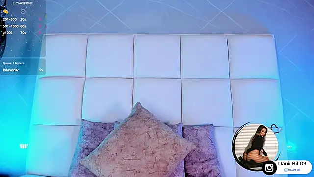 Snapshot of danii_hill_ chatting on 10.22.25 danii hill online show from 10.22.25