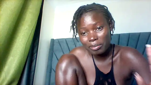 Snapshot of Hope_beib chatting on 05.02.26 Hope beib online show from 05.02.26