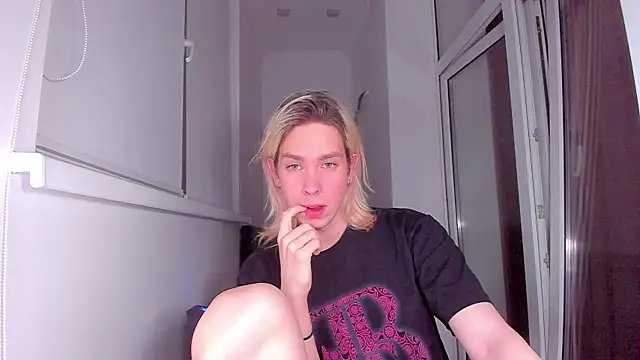 Snapshot of matt_spark chatting on 03.11.25 matt spark online show from 03.11.25