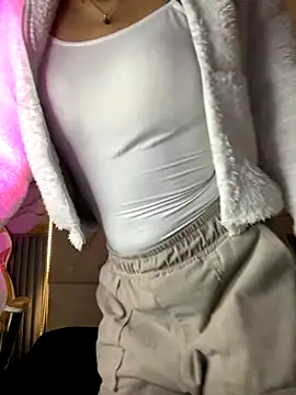 Snapshot of liss_hot_ chatting on 09.19.25 liss hot  online show from 09.19.25