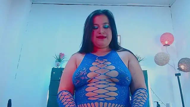 mia xx1 online show from 03.07.26