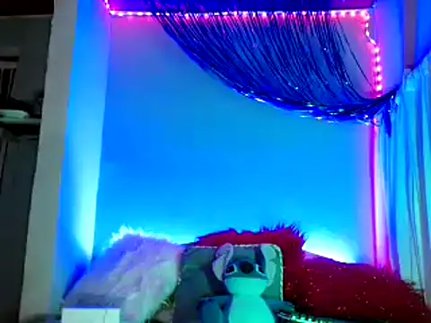 Tomas Tylor online show from 12.12.24