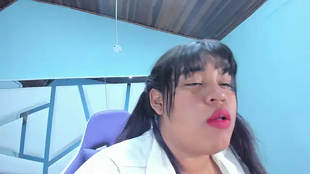 chanel hot 001 online show from 12.04.25