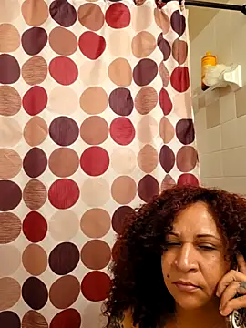 Snapshot of ladycreamypr2 chatting on 05.25.26 ladycreamypr2 online show from 05.25.26