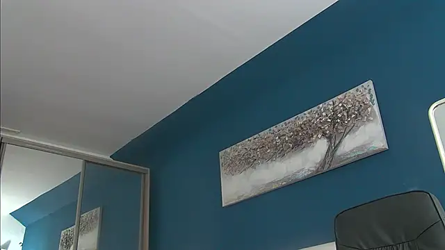 Yanira Muslim online show from 03.16.25