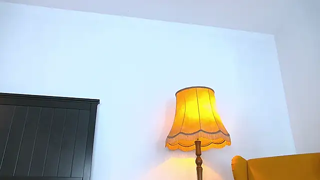 Yanira Muslim online show from 09.10.25