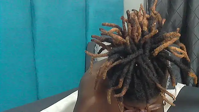 Mochabae online show from 03.11.25