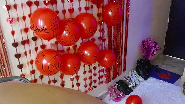 Latin Mature975 online show from 02.15.25